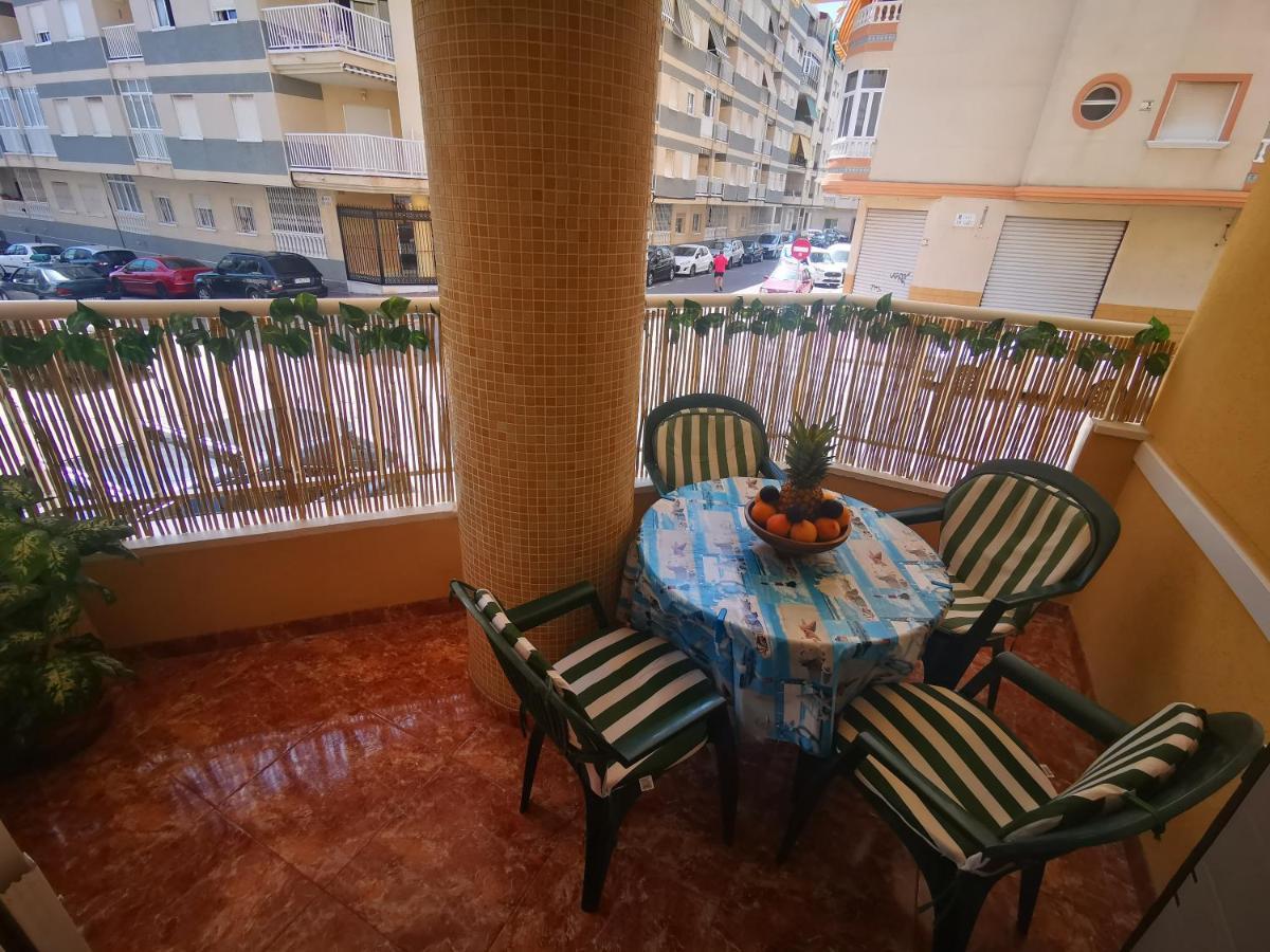 Rent An Apartment In Torrevieja Exteriér fotografie